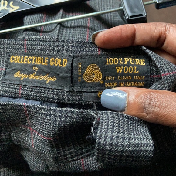 Collectible Gold Well trousers - Picture 4 of 4